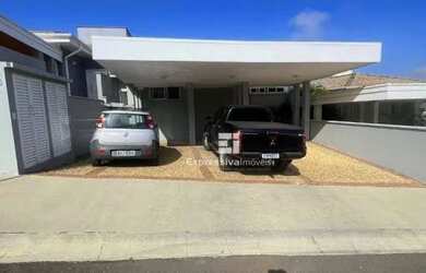 Imagem: A casa em condomínio possui 3 Dormitórios, 4 Banheiros, 3