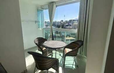 Imagem: O apartamento possui 1 Dormitório, 1 Banheiro, 1 Vaga na garagem