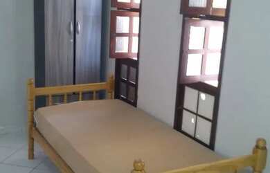 Imagem: O quarto e está localizado em Candelária, Natal para alugar