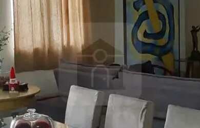 Imagem: O apartamento à venda possui 3 Dormitórios, 1 Banheiro, 2