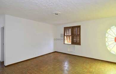 Imagem: O apartamento possui 2 Dormitórios, 1 Banheiro, 90m² de Área