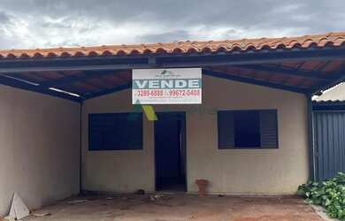 Imagem: A casa em condomínio possui 3 Dormitórios, 1 Banheiro, 1 Vaga