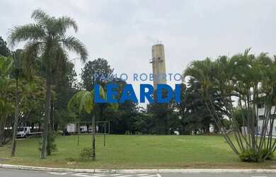 Imagem: O terreno possui 1.740m² de Área e está localizado em Tamboré