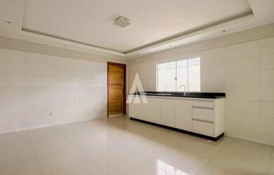 Imagem 4: Casa com 2 suítes à venda no bairro Comasa em Joinville-SC. Valor R$690.000,00