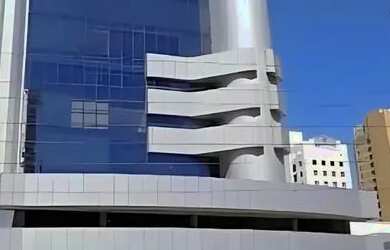 Imagem: O depósito possui 1 Vaga na garagem e 34m² de Área e está