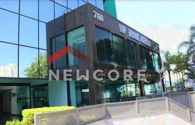 Imagem: O depósito possui 1 Vaga na garagem, 60m² de Área e está