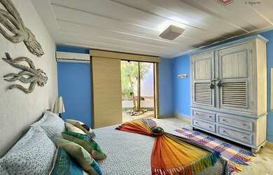 Imagem 9: Casa, Ferradura. Piscina, Churrasqueira, VarandaeÁrea de serviço