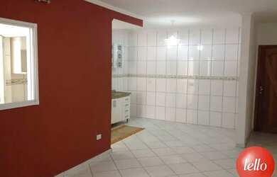 Imagem: O apartamento possui 3 Dormitórios, 1 Banheiro, 2 Vagas na