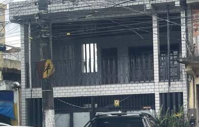 Imagem: O depósito possui 1 Vaga na garagem, 280m² de Área e está