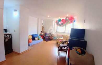 Imagem: O depósito possui 1 Vaga na garagem, m² de Área e está