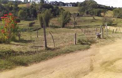 Imagem 4: Terreno pra chácara. 900m² de Área