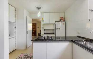 Imagem 4: Vendo casa no bairro JK em Governador Valadares MG