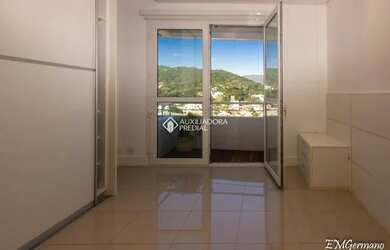 Imagem 7: FLORIANóPOLIS - Apartamento Padrão - Itacorubi