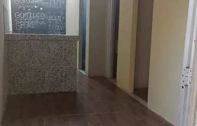 Imagem: A casa possui 2 Dormitórios, 1 Banheiro e está localizado