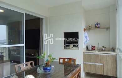 Imagem: O apartamento possui 3 Dormitórios, 5 Banheiros, 2 Vagas na