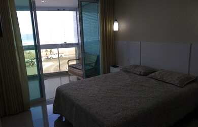 Imagem 16: Luxuoso apartamento frontal a Praia do Forte e com deslumbrante vista...