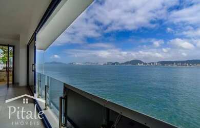 Imagem: O apartamento possui 3 Dormitórios, 4 Banheiros, 181m² de