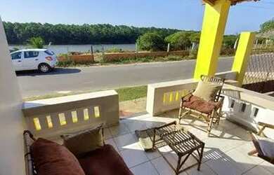 Imagem 1: Casa temporada Barreirinhas , Frente ao Rio preguiças