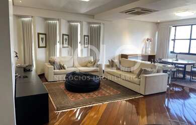 Imagem: O apartamento possui 4 Dormitórios, 5 Banheiros, 3 Vagas na