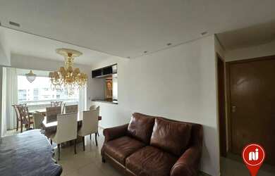 Imagem: O apartamento possui 2 Dormitórios, 1 Banheiro, 2 Vagas na