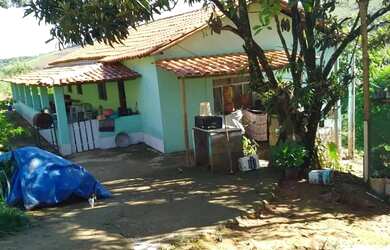 Imagem 4: Sítio em Desterro de Entre Rios - MG - casinha boa linda vista oportunidade...