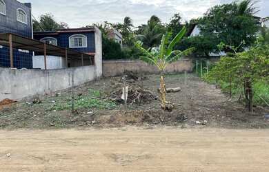 Imagem: O terreno possui 225m² de Área e está localizado em Marataízes