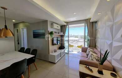 Imagem: O apartamento possui 2 Dormitórios, 2 Banheiros, 2 Vagas na