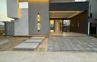 Imagem: A casa em condomínio possui 3 Dormitórios, 3 Banheiros, 2