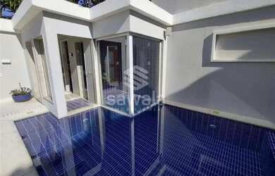 Imagem: A casa possui 5 Dormitórios, 5 Banheiros, 3 Vagas na garagem