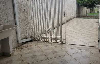 Imagem 7: Casa com 02 dormitórios e quintal amplo