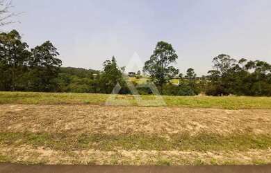 Imagem: O terreno possui 2160m² de Área e está localizado em Loteamento