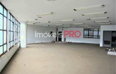 Imagem: O depósito possui 3.776m² de Área e está localizado em