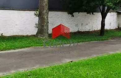 Imagem: O terreno à venda possui e está localizado em Parque da Fonte