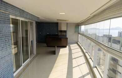 Imagem: O apartamento possui 4 Dormitórios, 5 Banheiros, 4 Vagas na