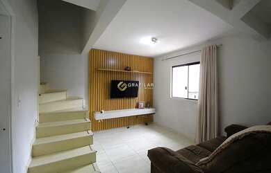 Imagem: A casa em condomínio possui 3 Dormitórios, 2 Banheiros, 1