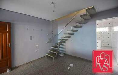 Imagem: A casa possui 3 Dormitórios, 2 Banheiros, 1 Vaga na garagem