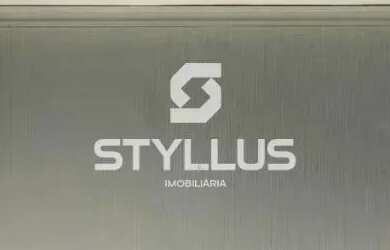 Imagem: A casa em condomínio possui 5 Dormitórios, 4 Banheiros, 2