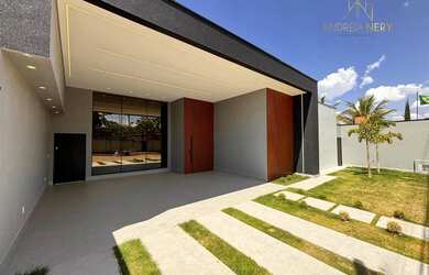 Imagem: A casa em condomínio possui 4 Dormitórios, 2 Banheiros, 4