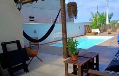 Imagem: O depósito possui 4 Vagas na garagem, 250m² de Área e está