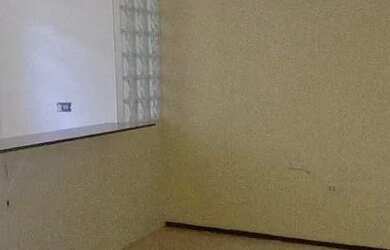 Imagem: A casa possui 1 Dormitório, 1 Banheiro e 42m² de Área e está