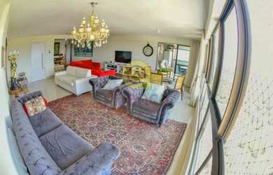 Imagem: O apartamento possui 4 Dormitórios, 5 Banheiros e 222m² de