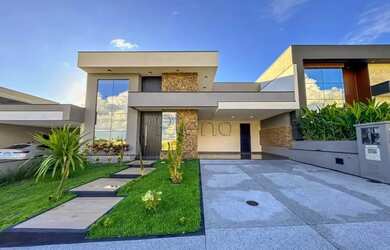 Imagem: A casa em condomínio possui 3 Dormitórios, 5 Banheiros, 4