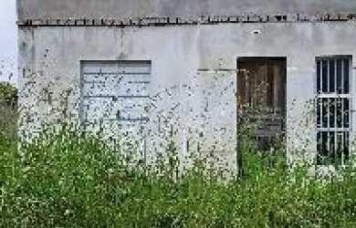 Imagem: O terreno possui 1m² de Área e está localizado em Três