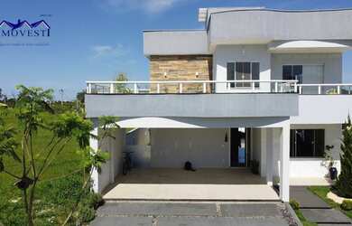 Imagem: A casa em condomínio possui 4 Dormitórios, 4 Banheiros, 3