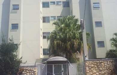 Imagem: O apartamento possui 3 Dormitórios, 2 Banheiros, 2 Vagas na