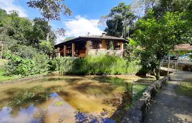 Imagem 1: Propriedade encantadora pronta para hotel fazenda rica em água