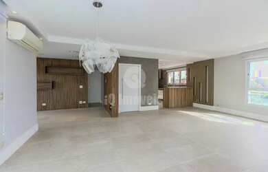 Imagem: O apartamento possui 3 Dormitórios, 5 Banheiros, 4 Vagas na