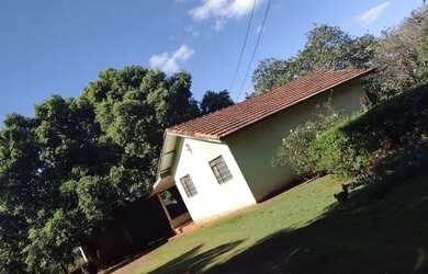 Imagem: A chácara possui 5.500m² de Área e está localizado em Mandaguaçu