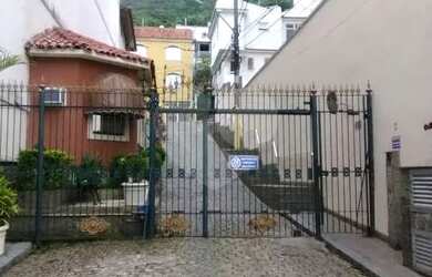 Imagem 1: Casa em Condomínio Fechado. Próximo à Praça Saens Peña. Ganho certo de retorno de invetime