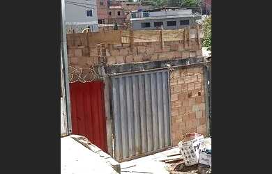 Imagem: A casa possui 1 Banheiro, 1 Vaga na garagem, 42m² de Área